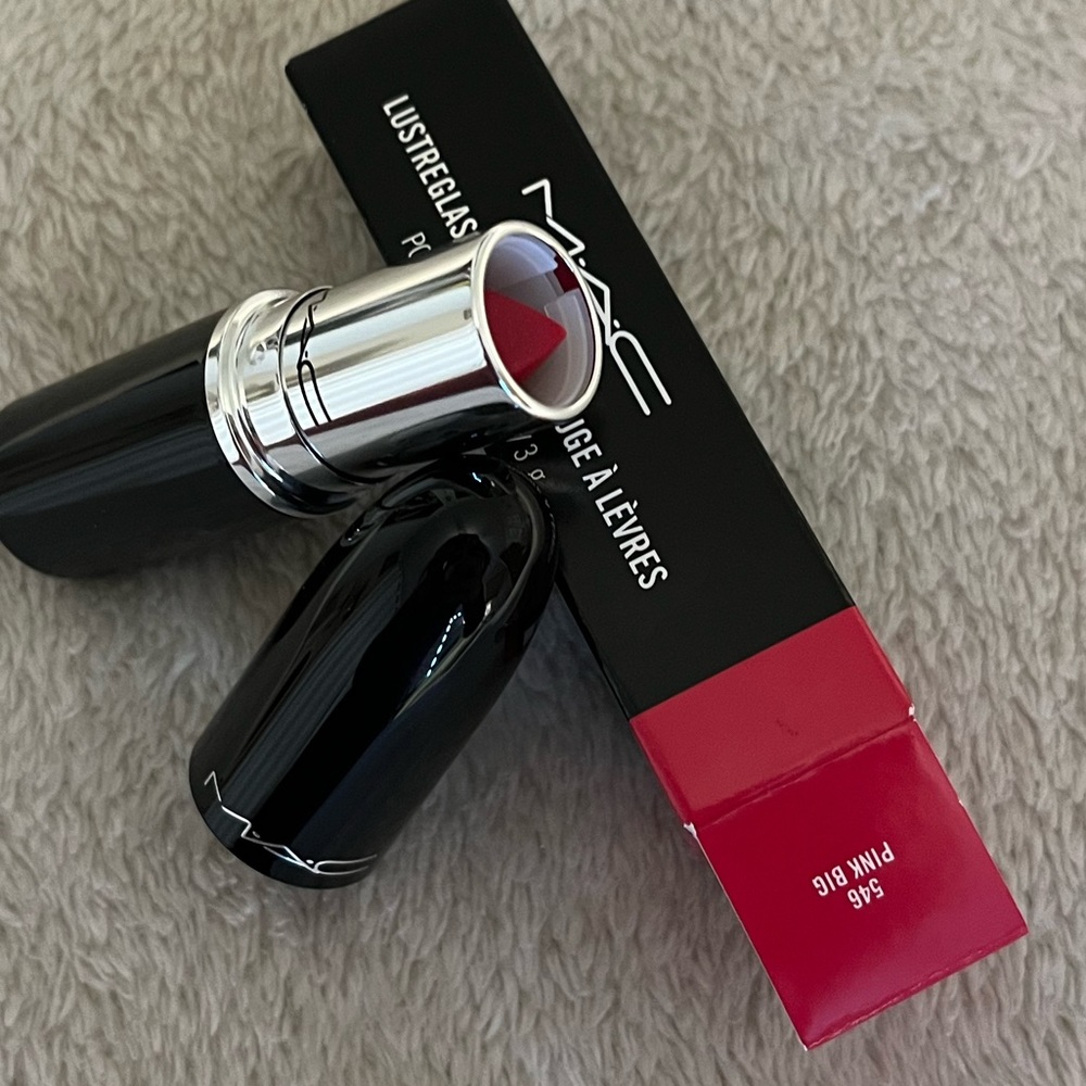 Lustreglass Sheer-Shine Lipstick by MAC Cosmetics